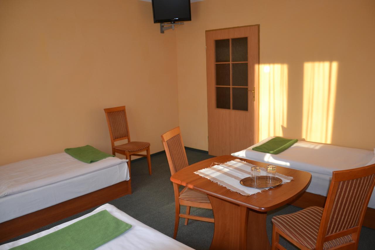Hotelik Orlik Legnickie Pole Стая снимка