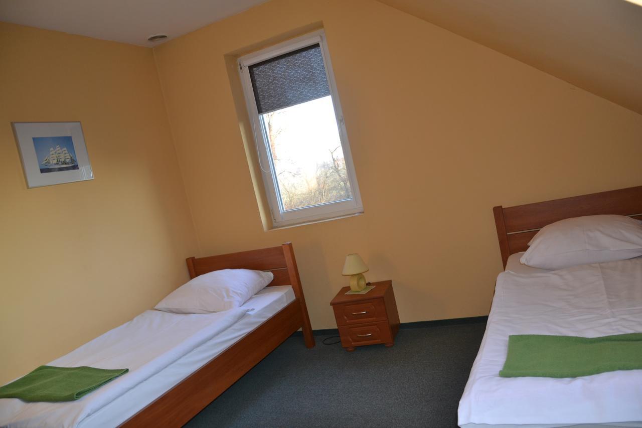 Hotelik Orlik Legnickie Pole Стая снимка